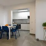Judy, Terrace&garden, 80m From The * Sveti Filip i Jakov