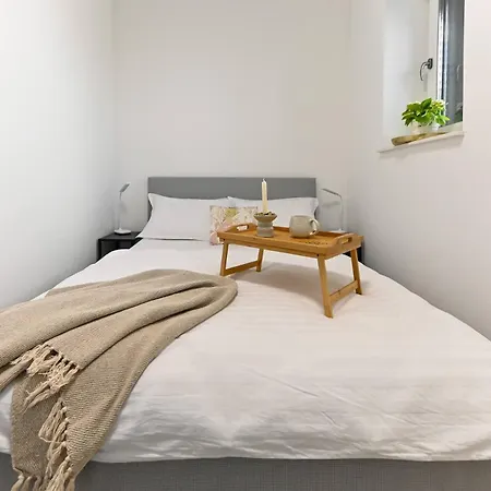Judy, Terrace&garden, 80m From The Apartament *