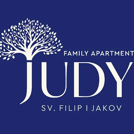 Judy, Terrace&garden, 80m From The * Sveti Filip i Jakov