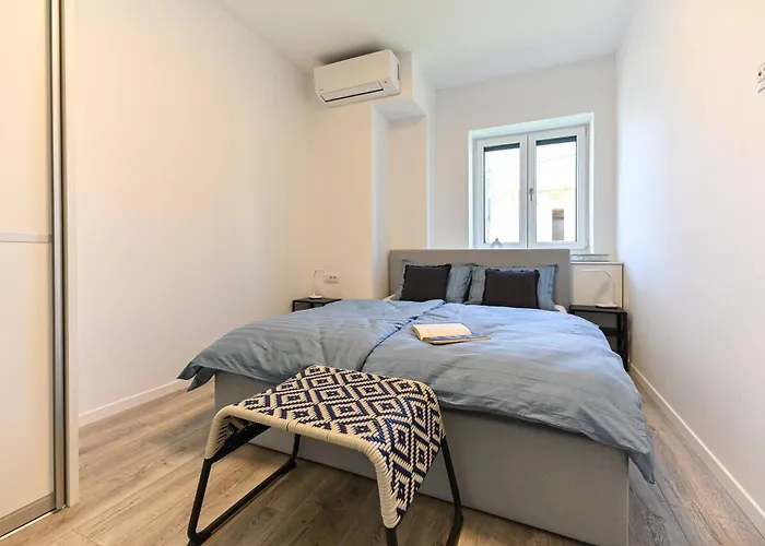 Apartment Judy, Terrace&garden, 80m From The